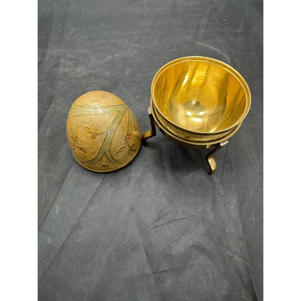 VTG Cream Pink Green Cloisonne Enamel Brass Egg On Stand Lift Off Trinket Box 6" - Picture 4 of 10